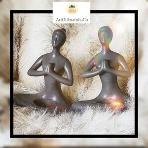 🧘‍♀️ Beautiful Yoga Statue Tea Light Holder  - Praying Pose Decor 🧘‍♀️